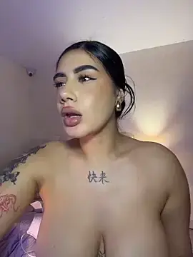 Stripchat Live Sex of clarachanelricek