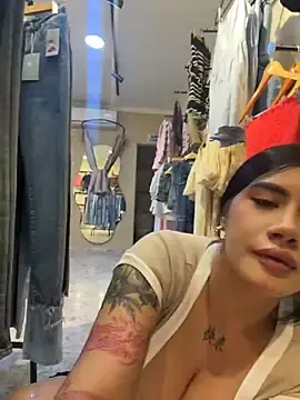 Stripchat Live Sex Cam of clarachanelricek