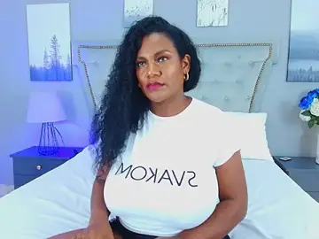 Stripchat Sex Cam of AnnieLeigt