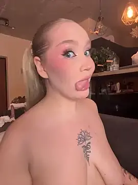 Stripchat Adult Webcam of BlackLotos