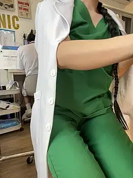 Stripchat Nude Webcam of Clinic_Sexy