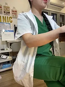 Stripchat Sex Cam of Clinic_Sexy