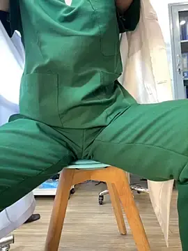 Stripchat Live Sex Cam of Clinic_Sexy