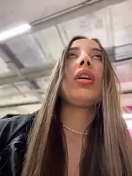 Stripchat Live Porn of ICrazyOneIRL