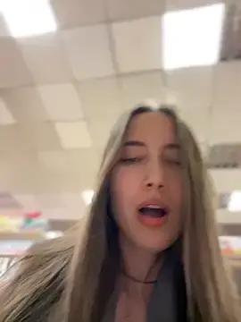 Stripchat Free Live Porn of ICrazyOneIRL