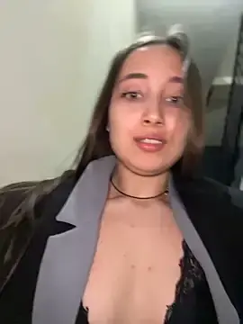 Stripchat Adult Webcam of ICrazyOneIRL