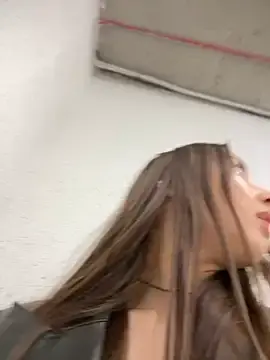 Stripchat Sex Cam of ICrazyOneIRL