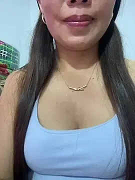 Stripchat Watch Live Sex Cams of Milky-milk