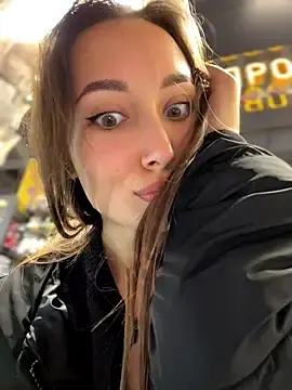 Stripchat Adult Webcam of VelvetVixenI