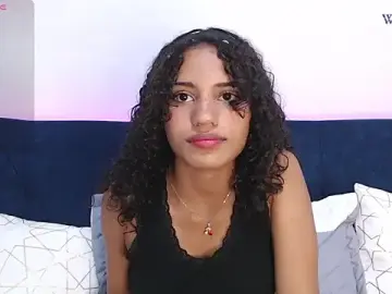 Stripchat Live Sex Cam of Corey_Bless