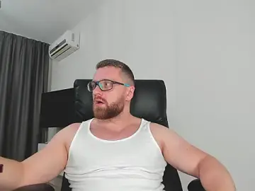 Stripchat Live Sex Cam of Findom_guy