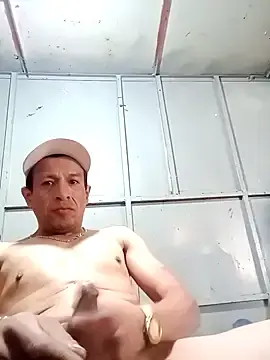 Stripchat Adult Webcam of GIOLOKOARRE