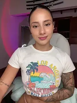 Stripchat Free Porn Cam of Ale_Lewis