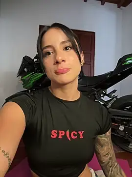 Stripchat Adult Webcams of Ale_Lewis