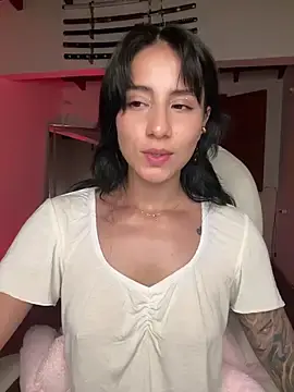 Stripchat Live Sex Cam of Ale_Lewis