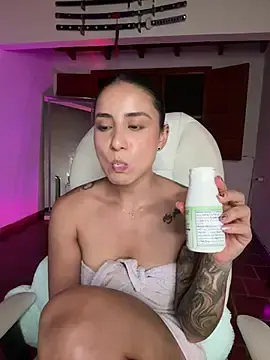 Stripchat Free Porn Cam of Ale_Lewis