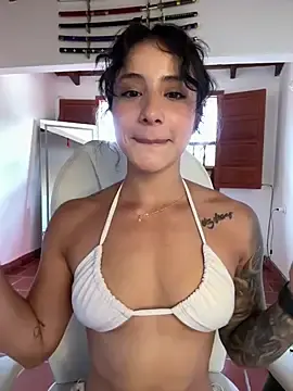 Stripchat Live Sex of Ale_Lewis