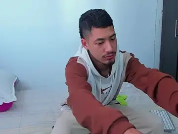 Stripchat Nude Webcam of Chandler_ken