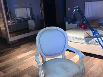 Stripchat Adult Webcams of greyslopez