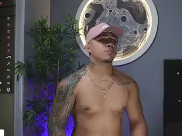 Stripchat Live Porn of jordan_mayers02