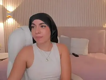 Stripchat Live Porn of Sooffii_1