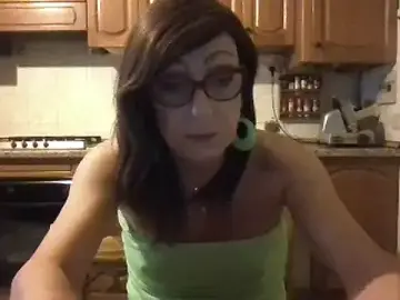 Stripchat Free Live Porn of Tiabet