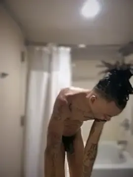 Stripchat Free Live Porn of 2HandsLong