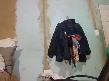 Stripchat Sex Cam of Nicky52