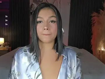 Stripchat Free Porn Cam of ShaniaDaniels