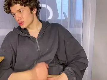 Stripchat Best Webcam of alyx_garden