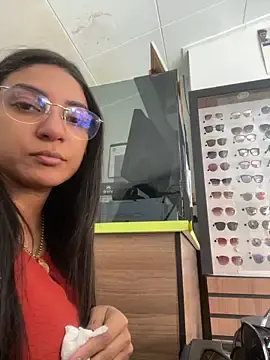 Stripchat Live Sex Cam of oralin