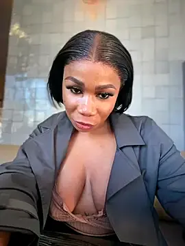 Stripchat Private Sex Chat of Belle___