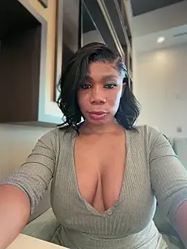 Stripchat Adult Webcams of Belle___