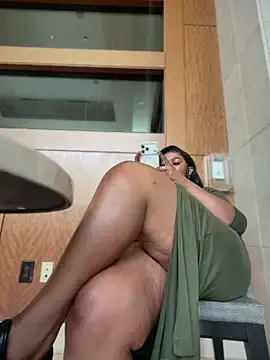 Stripchat Free Live Porn of Belle___