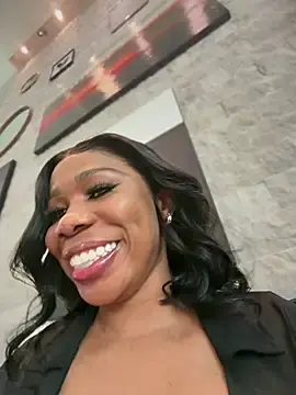 Stripchat Free Porn Cam of Belle___