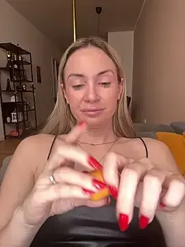 Stripchat Free Porn Cam of Micky_Muffin