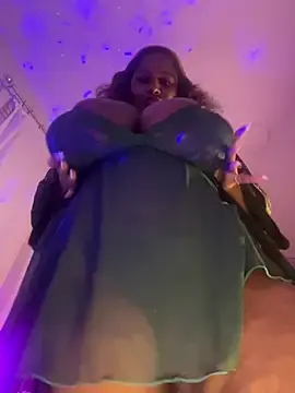 Stripchat Live Porn of terrestrial-mermaid