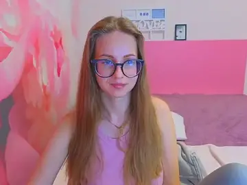 Stripchat Free Live Porn of AliceAdams