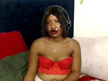 Stripchat Adult Webcam of BUNNYCHOWX28