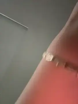 Stripchat Free Porn Cam of AndreaMood