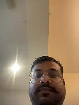 Stripchat Adult Webcam of HonedGrub