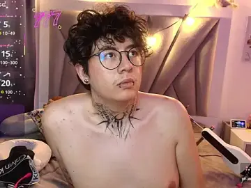 Stripchat Live Sex Cam of KaiOconnorr