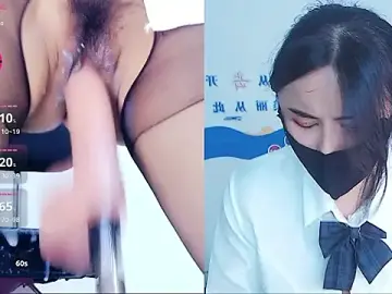 Stripchat Live Sex Cam of Mya8860