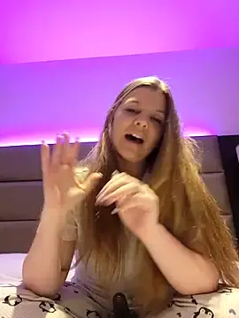 Stripchat Free Live Porn of VanLifeVixen