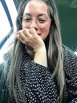 Stripchat Watch Live Sex Cams of liloush__