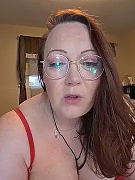 Stripchat Free Live Porn of BBWQUEENBEEE