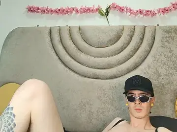 Stripchat Best live sex cam show of Lio_____