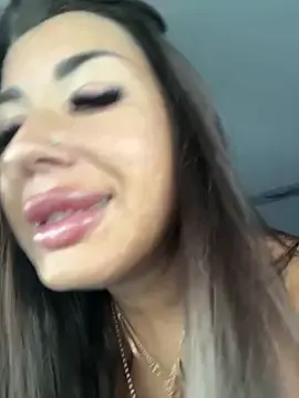 Stripchat Live Porn of RuslanaXX