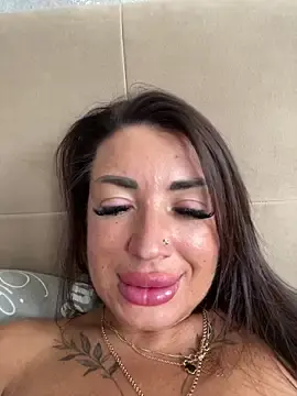 Stripchat Best Webcam of RuslanaXX