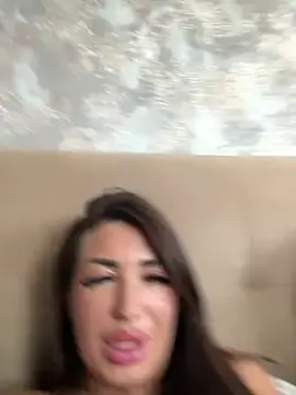 Stripchat Watch Live Sex Cams of RuslanaXX
